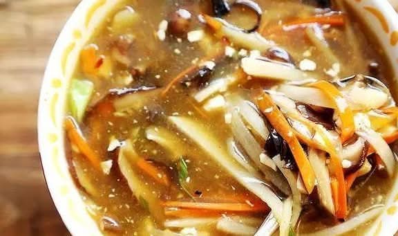 Hot and Sour Soup 酸辣汤